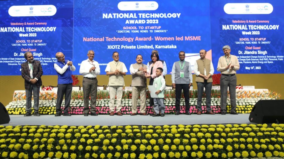 xIoTz Wins National Technology Awards 2023